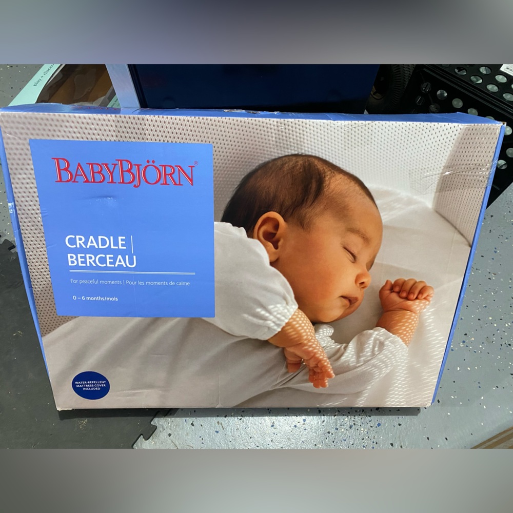 BabyBjorn Bassinet
